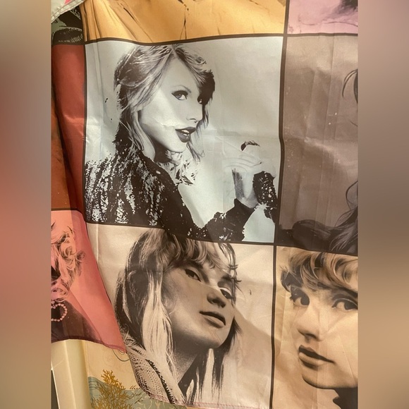 Taylor Swift Cloth Tapestry Flag Large Eras Pop Artist Kansas City Chiefs Queen - Picture 5 of 9